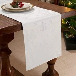 White Placemats Set Of 4, Gold Snowflake Placemats For Dining Room Kitchen Party Winter Holiday, Heavy Weight Soft Farmhouse Place Mats (13 X 19 Inch) -Generic Furniture Shop 41DrIMv W L. AC