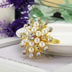 Joyindecor Napkin Rings Set Of 6-Flower Pearl Rhinestone Napkin Ring Holder For Wedding Party Home Kitchen Dining Table Linen Accessories (Golden) -Generic Furniture Shop 5124vjhQIUL