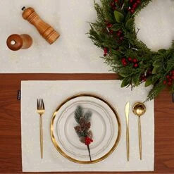 White Placemats Set Of 4, Gold Snowflake Placemats For Dining Room Kitchen Party Winter Holiday, Heavy Weight Soft Farmhouse Place Mats (13 X 19 Inch) -Generic Furniture Shop 51HsZXVdJyL