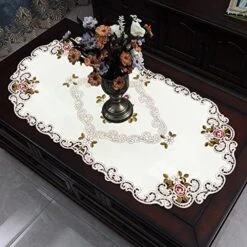 Oval Embroidery Rose Table Doily 15.7"x33.6" Handmade Flower Table Cover Beige Table Doilies Durable Washable Table Cloths For Coffee Table -Generic Furniture Shop 51Vgp5dh1RL. AC