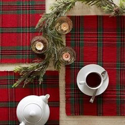 Farmhouse Christmas Plaid Dining Table & Kitchen Décor, Holiday Placemat Set, 13x19, Red & Green, 6 Count -Generic Furniture Shop 614YTCzahLL